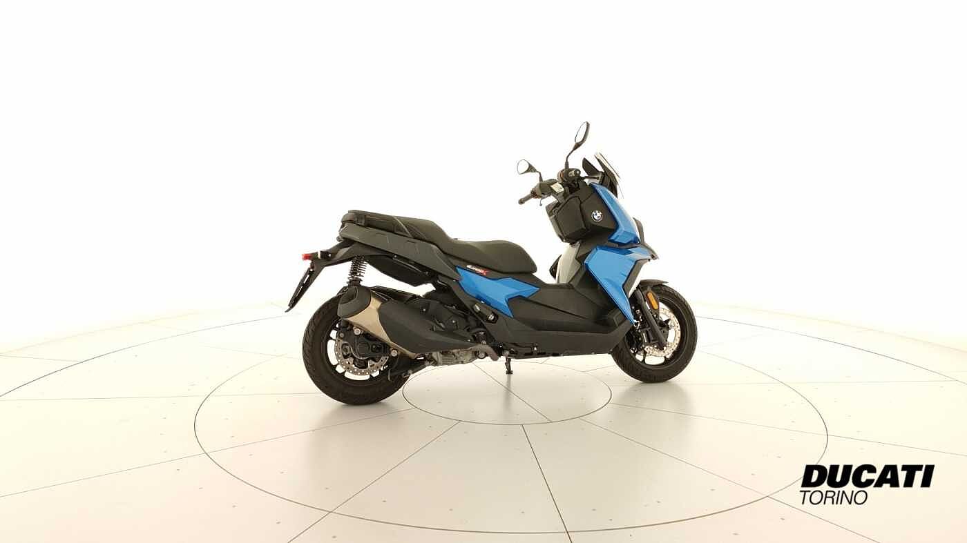 BMW c400x 