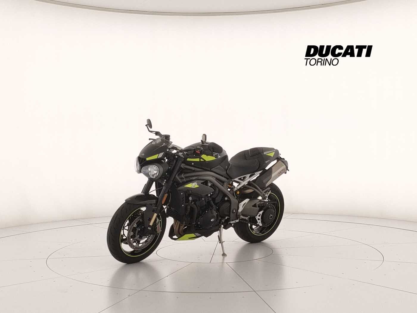 TRIUMPH SPEED TRIPLE 1050 RS 