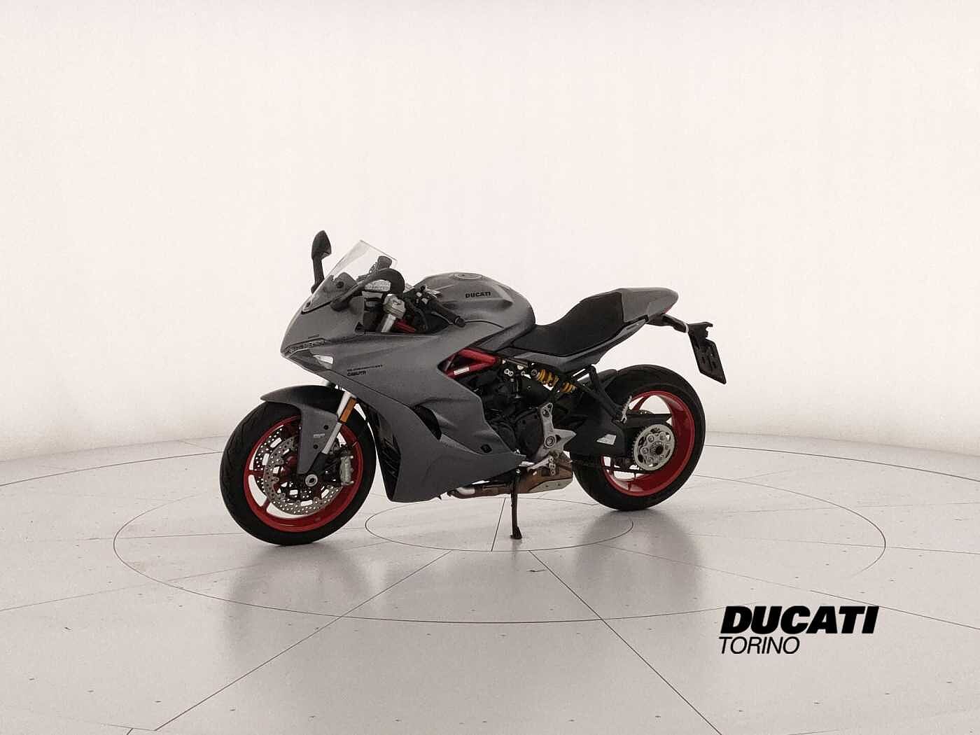 DUCATI SUPERSPORT 939 