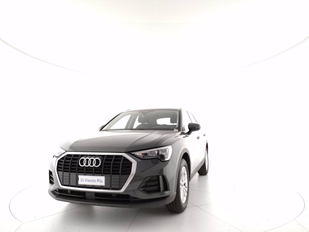 AUDI Q3 35 1.5 tfsi mhev business s-tronic