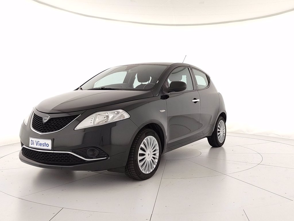 LANCIA Ypsilon 1.2 silver 69cv