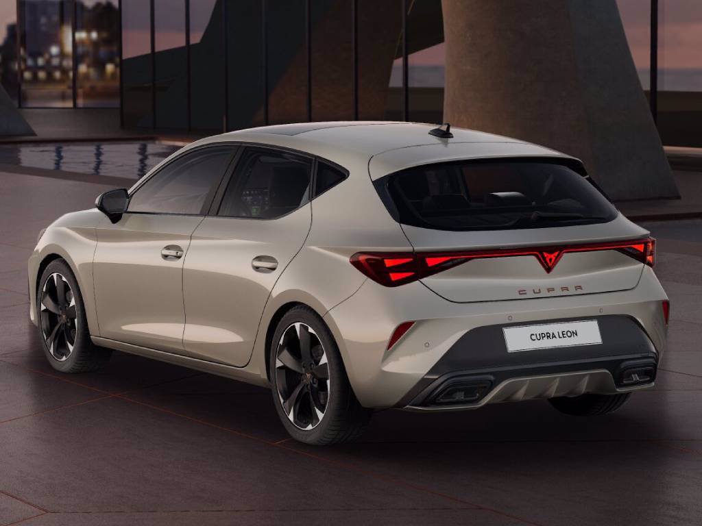 CUPRA Leon 1.5 Hybrid 150 CV DSG