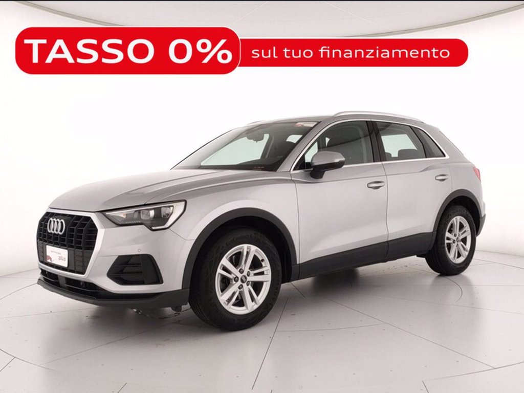 AUDI Q3 35 2.0 tdi business s-tronic