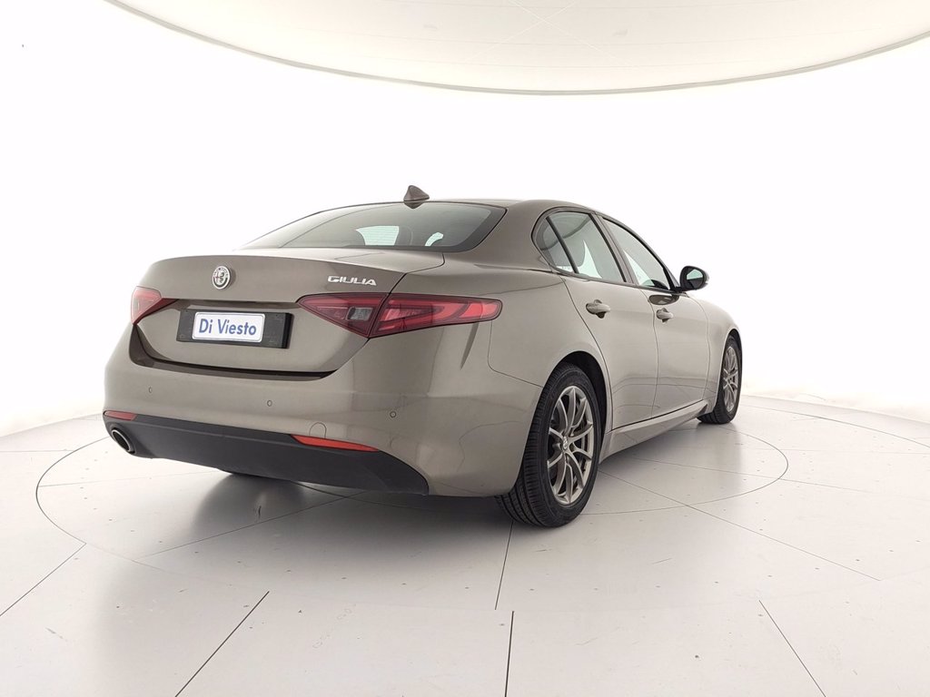 ALFA ROMEO Giulia 2.2 JTDM