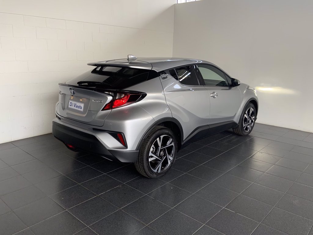 TOYOTA C-hr 1.8h trend e-cvt