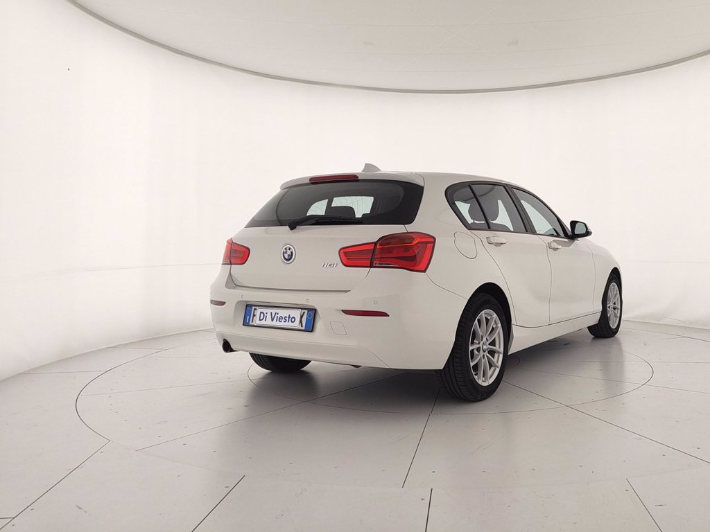 BMW 116i 5p advantage