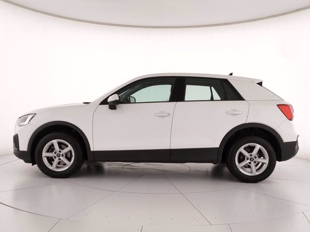 AUDI Q2 30 2.0 tdi business