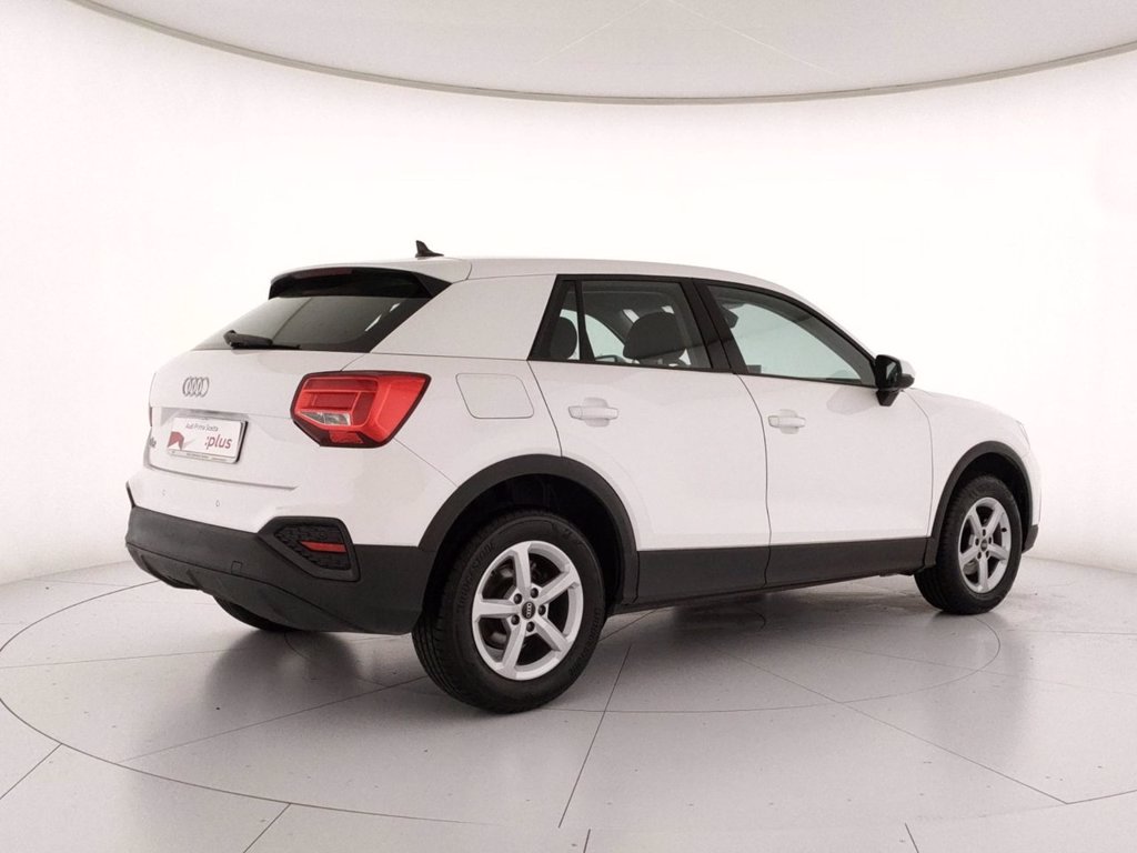 AUDI Q2 30 2.0 tdi business