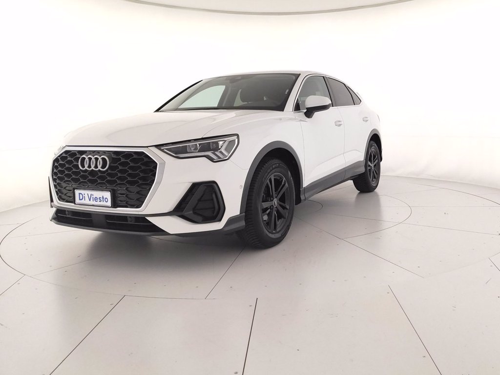 AUDI Q3 35 1.5 tfsi business s-tronic