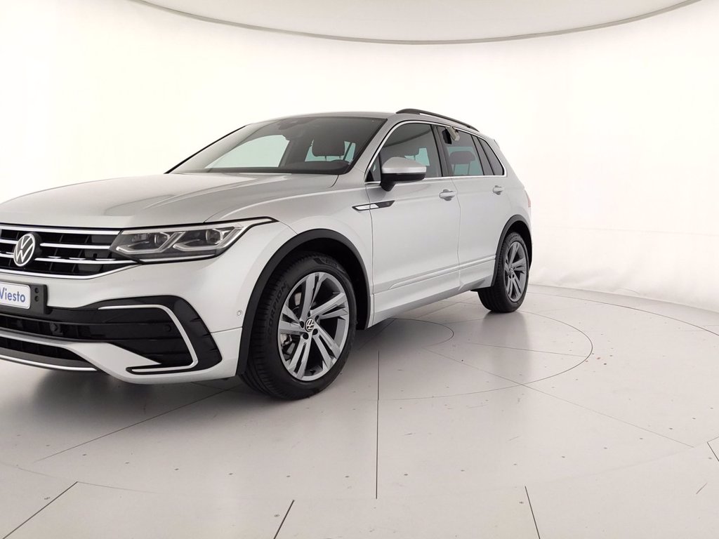 VOLKSWAGEN Tiguan 2.0 tdi r-line 150cv dsg