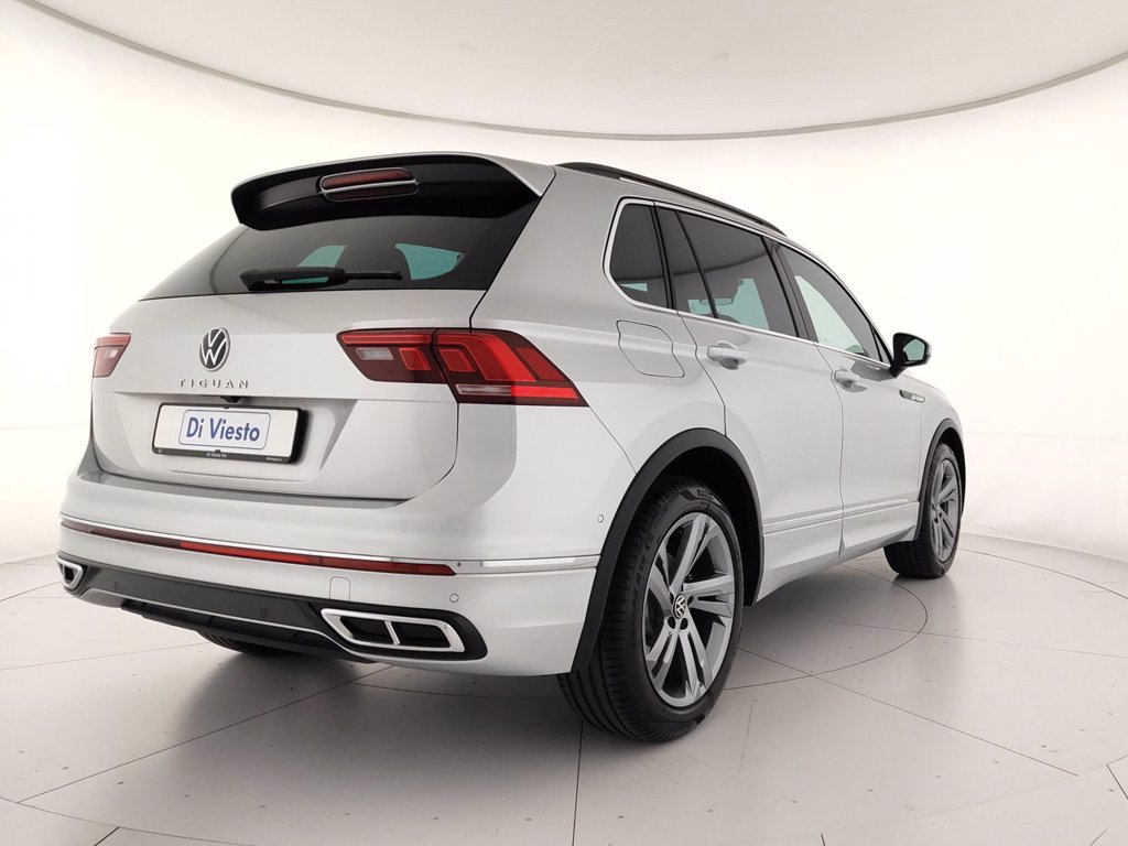 VOLKSWAGEN Tiguan 2.0 tdi r-line 150cv dsg