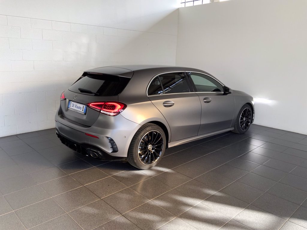 MERCEDES A 200 premium auto