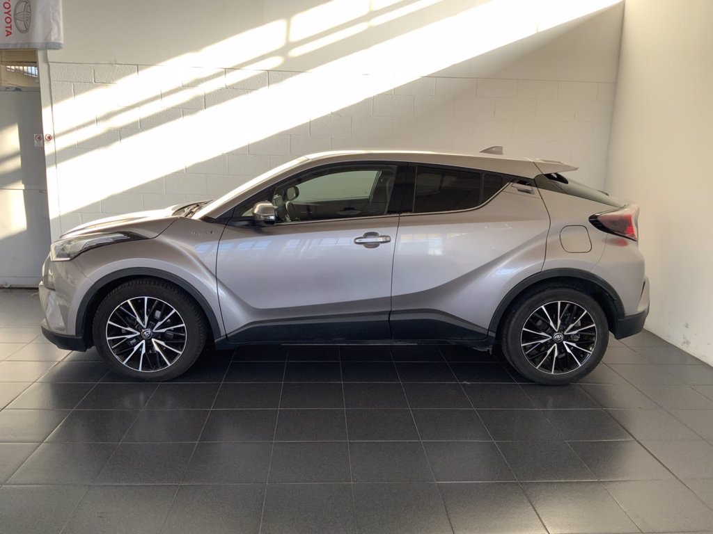 TOYOTA C-hr 1.8h trend 2wd e-cvt