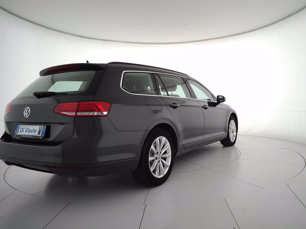 VOLKSWAGEN Passat variant 1.6 tdi business (businessline) 120cv